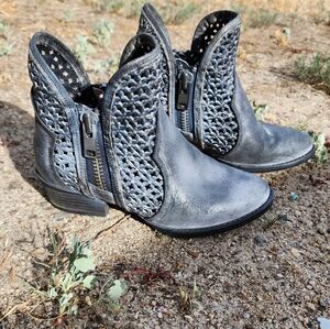 Women's Circle G Ankle Boots